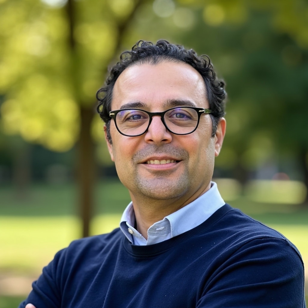 Farzin Espahani, founder of Modern Life Planning